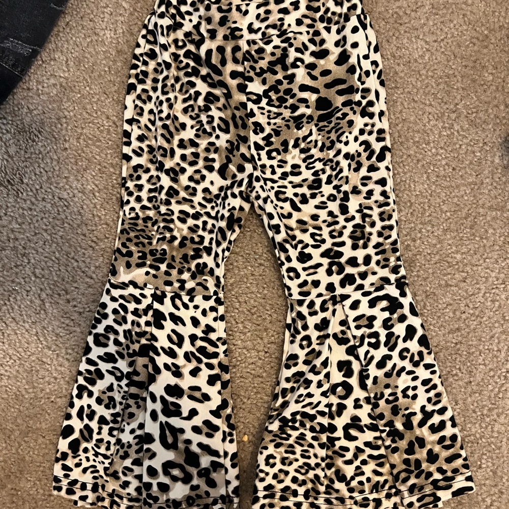 Leopard wide leg pants